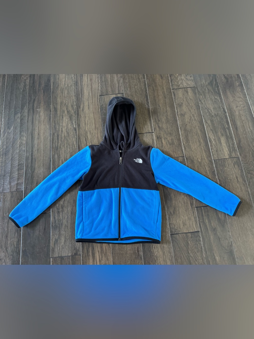 The North Face Kids Black and Bright Blue Hooded Fleece Zip Jacket